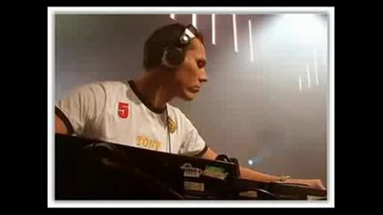 benassi vs tiesto (dj Trina Aka De Sousa).avi