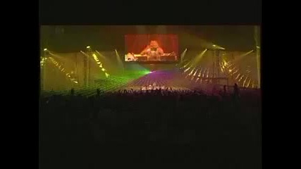 Tiesto - Traffic [official Music Video]