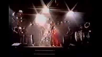 Ofra Haza - Play On Me 