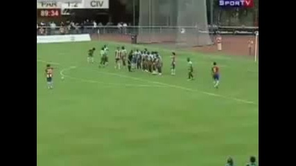 Дрогба с гол при 2:2 между Кот дивоар и Парагвай 