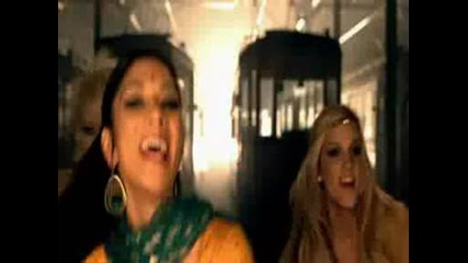 Мислите ли че Nicole oт Pussycat dolls трябва да пее сама?