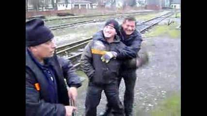 Mov03212.avi