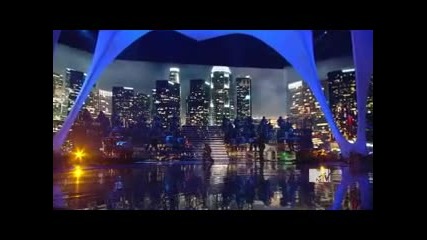 Eminem & Rihanna - Mtv Vma Live [2010 - Hd Xvid]
