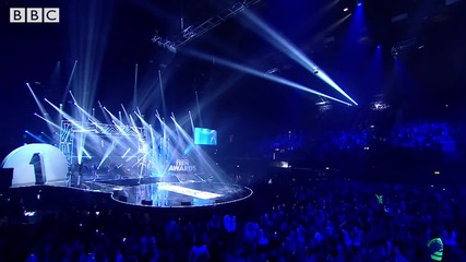 Justin Bieber - What Do You Mean- ( Radio 1's Teen Awards 2015 )