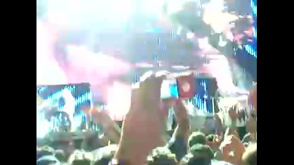Bon Jovi Bad Medicine & Shout Live Barcelona June 2008 