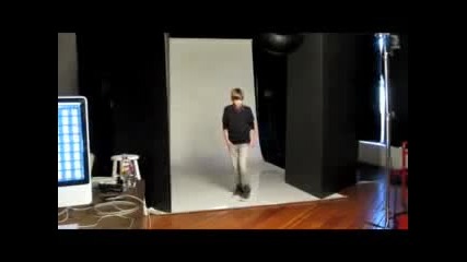 justin bieber dances (with popstar )