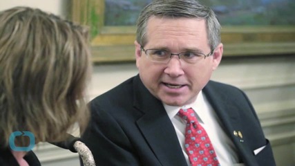Mark Kirk Rips Lindsey Graham for Being Single