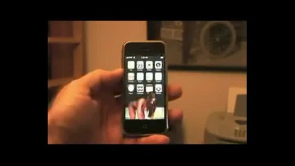 Секси Момиче По Бикини Чисти Екрана На Iphone