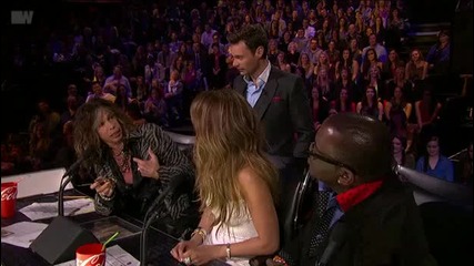 Steven Tyler се шегува с Jennifer Lopez