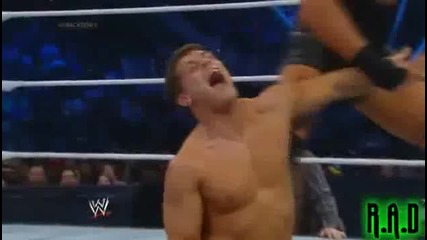 The Real Americans vs Goldust & Cody Rhodes ( Wwe Tag Team Championship ) - Wwe Smackdown 22/11/13