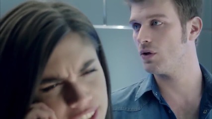 Kivanc Tatlitug & Sara Sampaio - Mavi Reklam