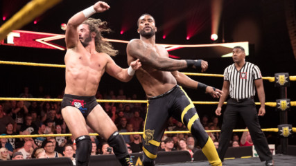 Стрийт Профитс vs. Крис Силвио & Ларс Съливан: WWE NXT: 16 Август, 2017
