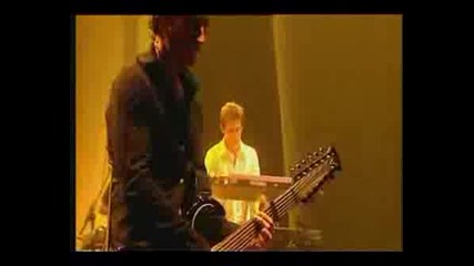 James - Born Of Frustration (live)