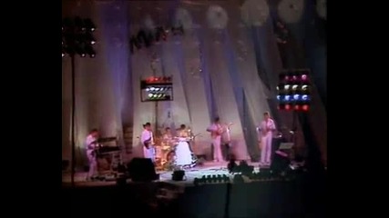 Лили Иванов - Ти Ме Повика (live) 1987