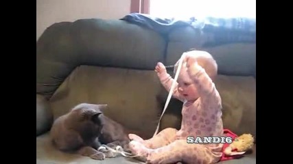 Радост за малкото бебе