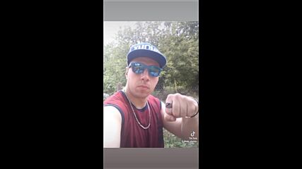 Vid_32070820_015007_245.mp4