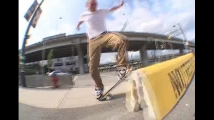 Glenn Suggitt And Ryan Smith Skateboarding Tricks 