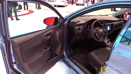 2015 Toyota Auris Hybrid - Exterior and Interior Walkaround