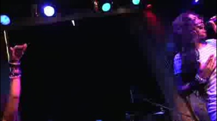 Melanie Fiona - Give It To Me Right (live) 