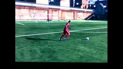 Luis Suarez - Awesome shot ( Fifa 11 )
