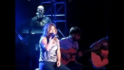 Kelly Clarkson Already Gone Live Acoustic Version Delaware State Fair August 2009 