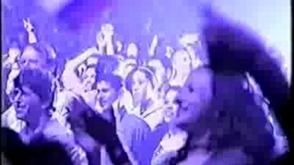 Shakira Live Moments 3 Anfibio Tour - 2000 