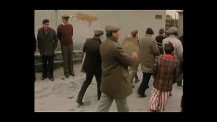 Българският филм Без драскотина (1987) [част 3]