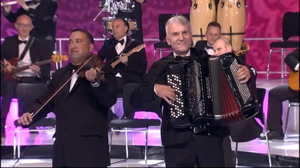 Milica Stanisic i Valentina Kuzmanovic - Splet pesama - Grand Show - (TV Prva 05.05.2015.)