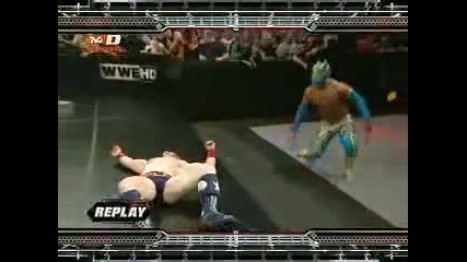 Sin Cara се завръща в wwe