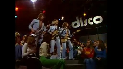 Swinging Blue Jeans - Hippy hippy shake 1974 