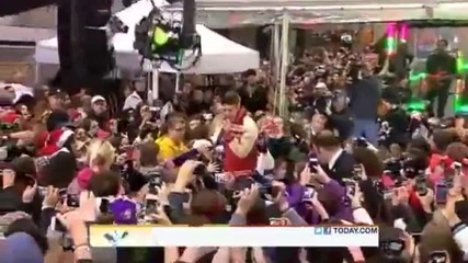 Justin Bieber - Mistletoe (live on Today Show)