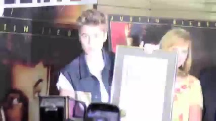 Justin Bieber J&r Album Signing Event - June 19
