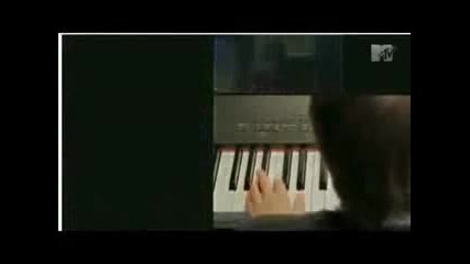 Justin Bieber performing quotfavorite Girlquot Piano Version - Mtv Artist Of The Week - Li 