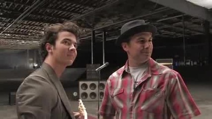 Jonas Brothers - Paranoid Video - Behind the Scenes