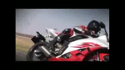 Yamaha R6