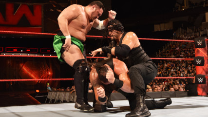 Roman Reigns vs. Braun Strowman vs. Samoa Joe - Triple Threat Match: Raw, July 31, 2017