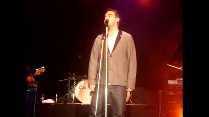 Robbie Williams - Morning Sun Live Secret Showcase Cologne 05.03.2010 