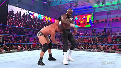 Apollo Crews vs. Roderick Strong: WWE NXT, Aug. 9, 2022