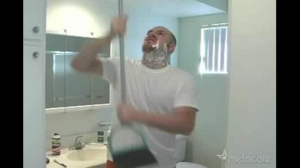дуел в банята