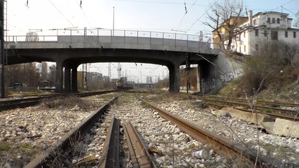 Бв 8615 пристига на Гара Подуяне.