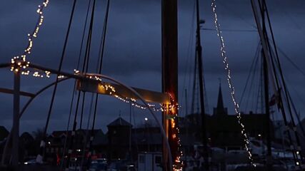 Фестивал на светлините озари датски остров (ВИДЕО)