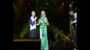 Vesna Zmijanac & Dino Merlin - Kad zamirisu jorgovani (live) - (Beogradska Arena 2011)
