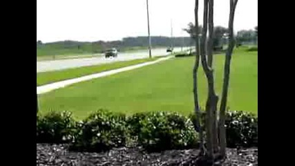 Suzuki Gsx R 1000 vs. 393 Ford Mustang