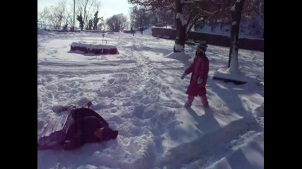 сняг и игри