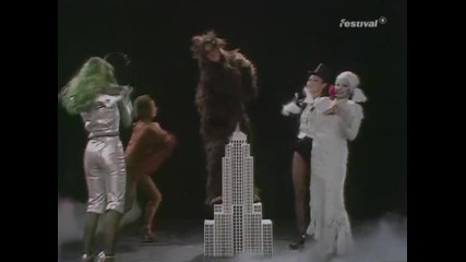 Bobby Picket & The Crypt Kickers - Monster Mash