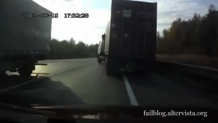 Trucks on the road / камиони на пътя