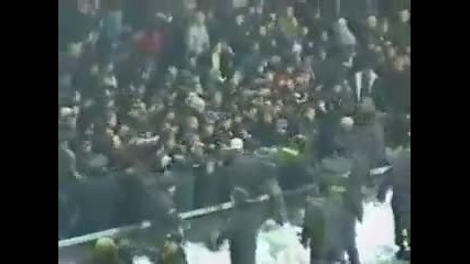 (hooligans) Saturn Ramenskoe - Cska Moscow 2002 