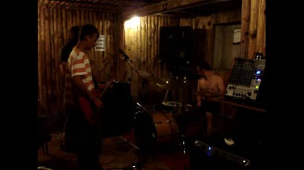 Subwaй - Обичам стари вещи(live)