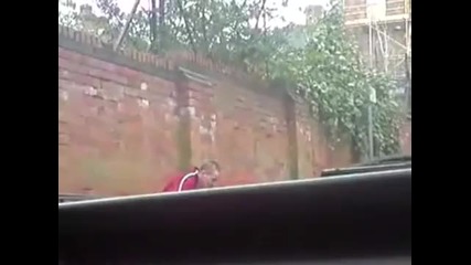 Пияница изкачва Баир !
