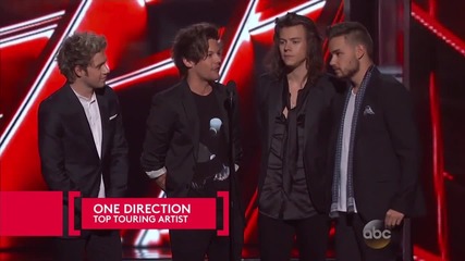 One Direction - Печелят награда за Top Touring Artist - The Billboard Music Awards 2015